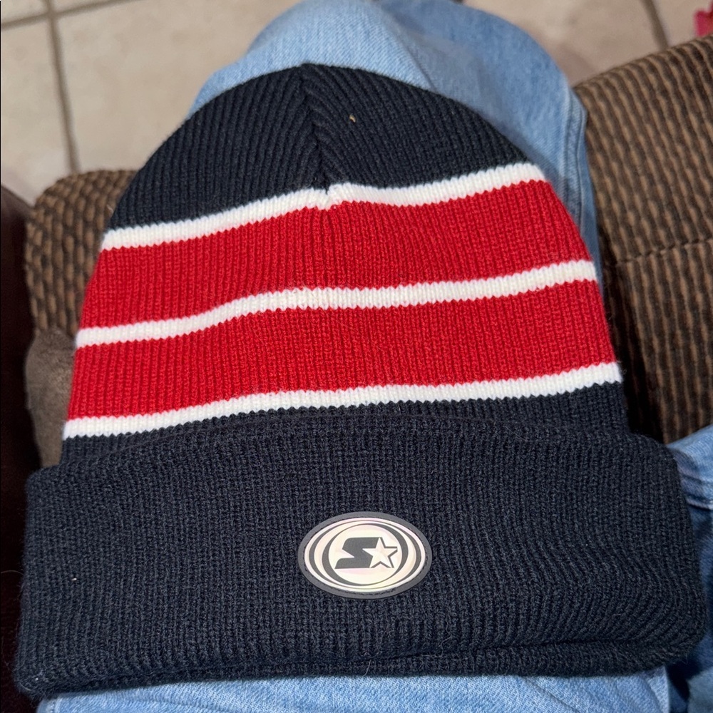 Starter beanie